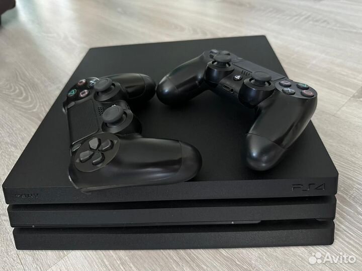 Игровая приставка ps4 pro 1tb