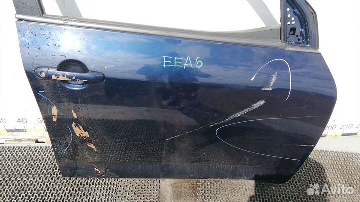 Дверь передняя правая Toyota RAV4