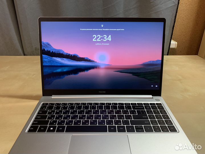 Ноутбук tecno megabook t1