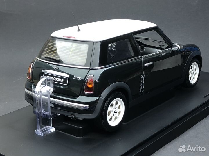 Mini Cooper Autoart 1:18