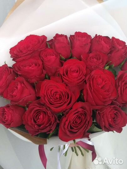 Букет красных роз