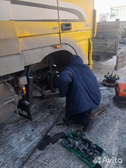 Помощь на дороге,ремонт на выезде,круглосуточно