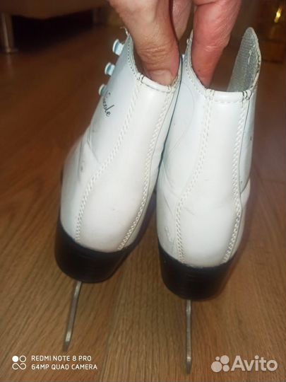 Коньки фигурные36