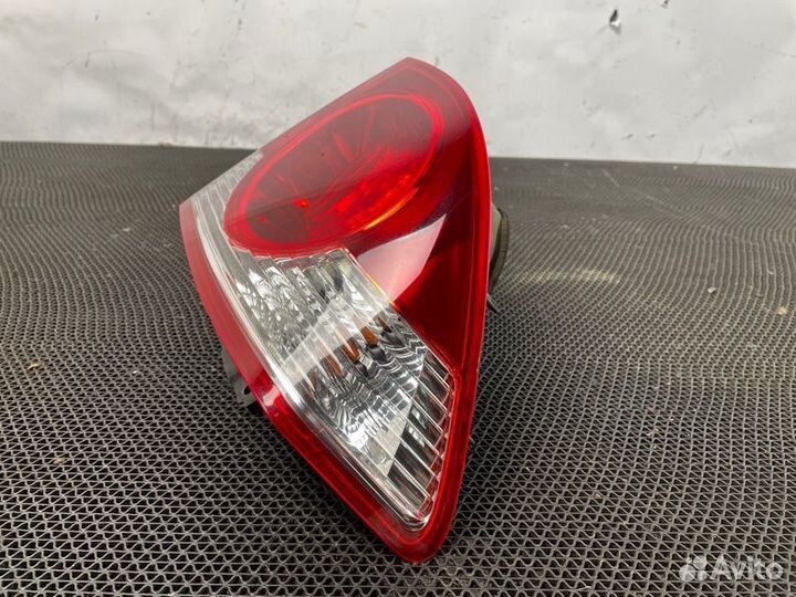Фонарь задний правый Honda Civic