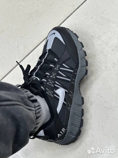 Кроссовки Nike Air Humara QS