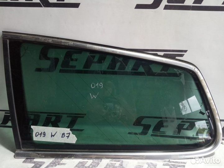 Форточка задняя левая Volkswagen Passat B7