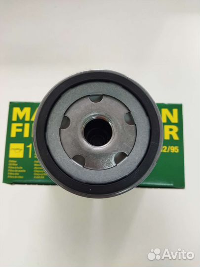 Фильтр масляный mann-filter W712/95