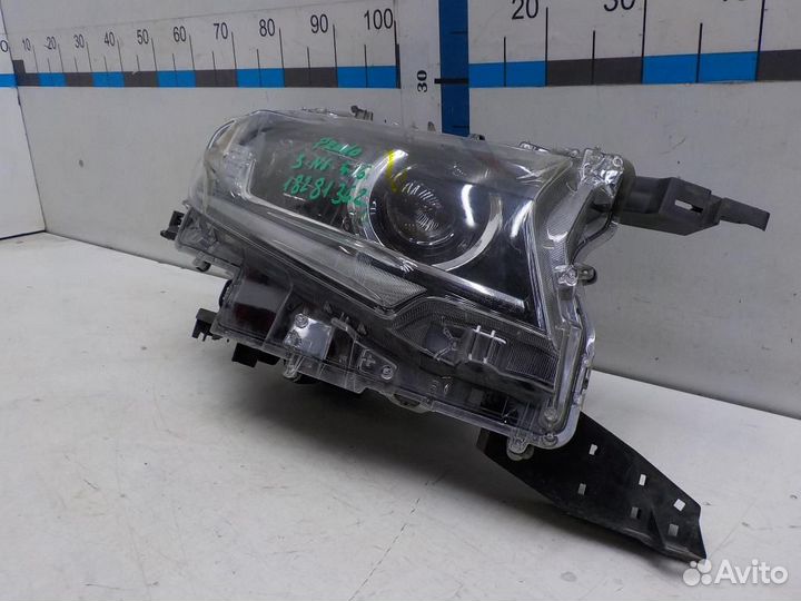 Фара правая Toyota Land Cruiser Prado