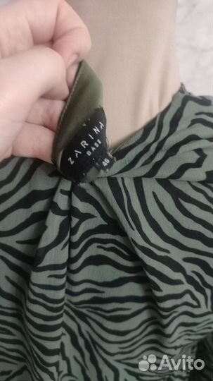 Зелёное платье принт зебра Зарина 46