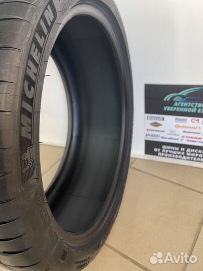 Michelin Pilot Sport 4 S Acoustic 275/35 R21 103Y