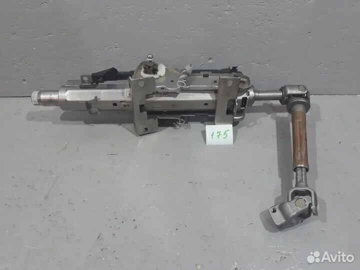 Колонка рулевая Skoda Octavia A7