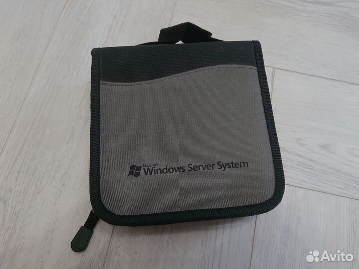 Фирменный cd-кейс Microsoft Windows Server System