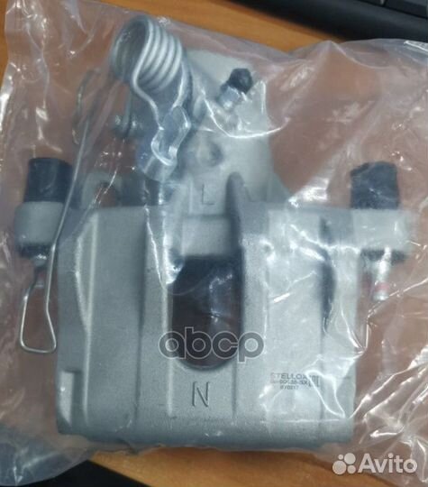 0590438SX суппорт тормозной задний левый d.37.9