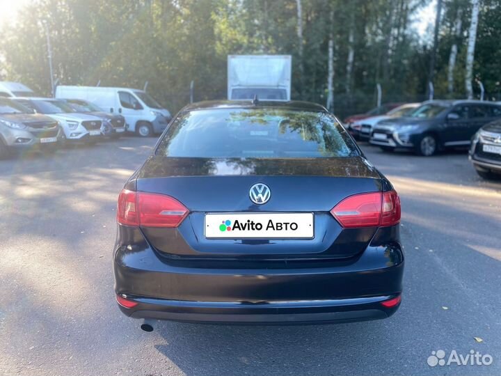 Volkswagen Jetta 1.6 МТ, 2013, 418 121 км