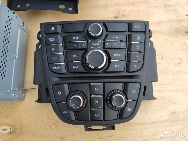 Комплект штатной магнитолы CD400 Opel Astra J
