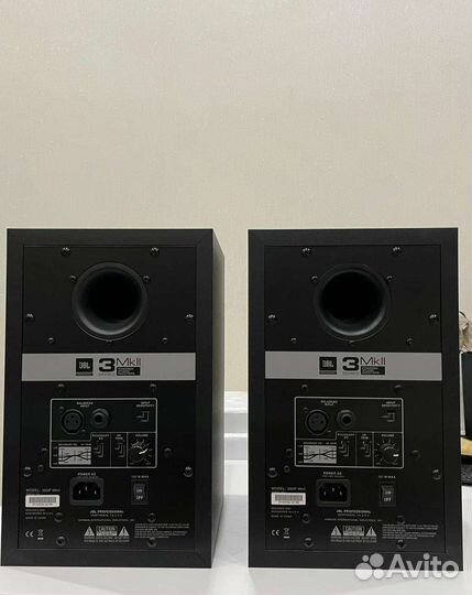 Мониторные колонки JBL MkII