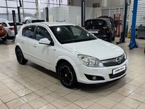 Opel Astra 1.8 AT, 2013, 152 250 км, с пробегом, цена 710 000 руб.