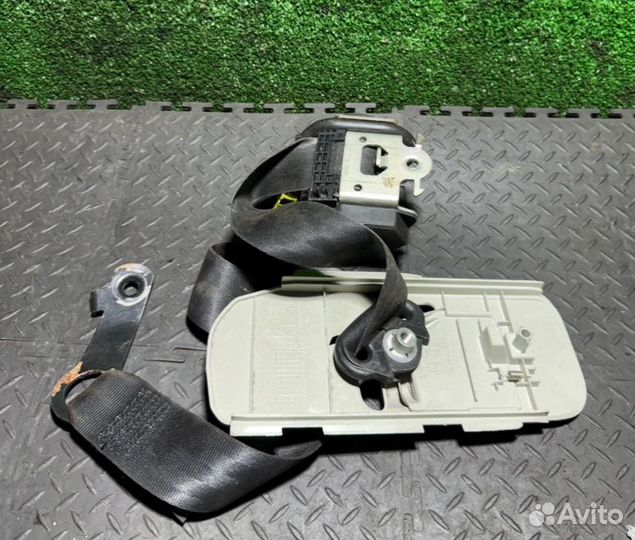 Ремень безопасности Nissan Qashqai 2008