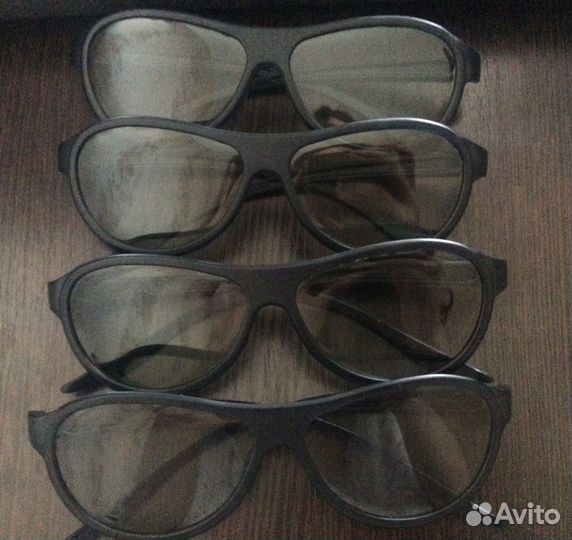 Очки LG cinema 3D 4шт