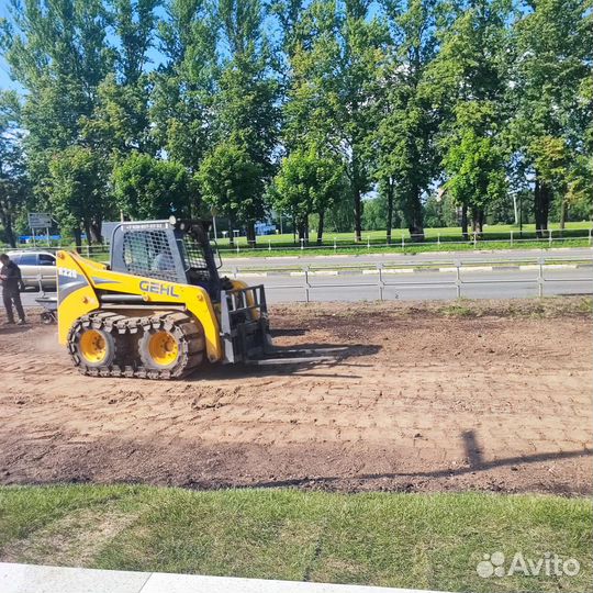 Мини-погрузчик (ямобур, ковш, вилы)