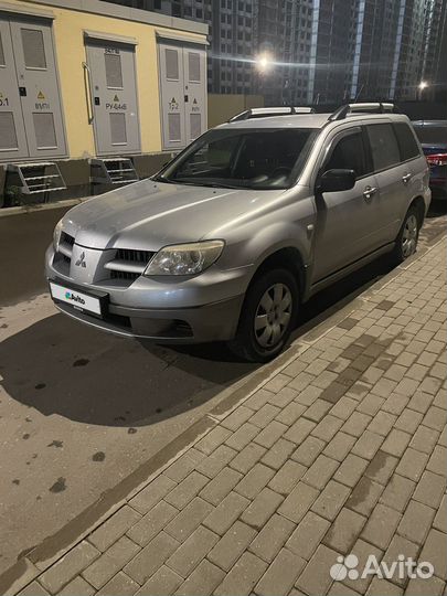 Mitsubishi Outlander 2.0 МТ, 2008, 180 000 км