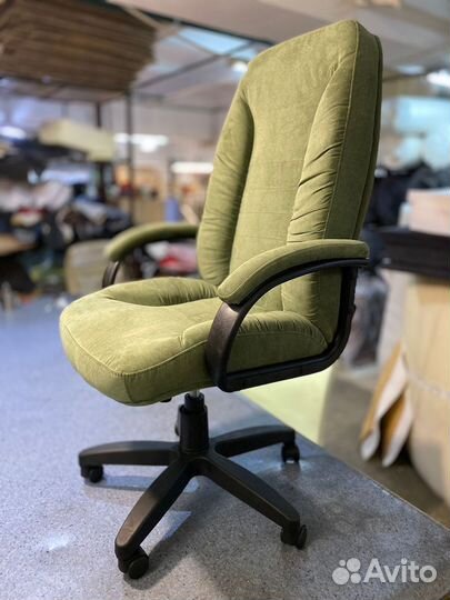 Компьютерное кресло