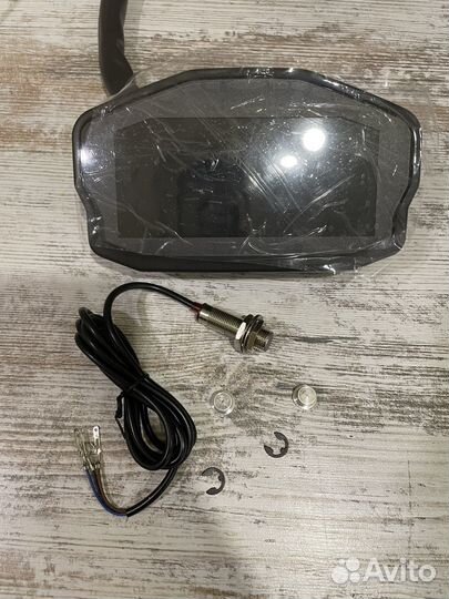 Универсальная приборная панель для мотоцикла