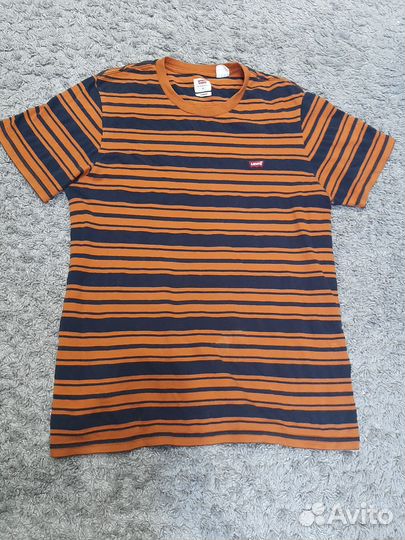 Футболка levis