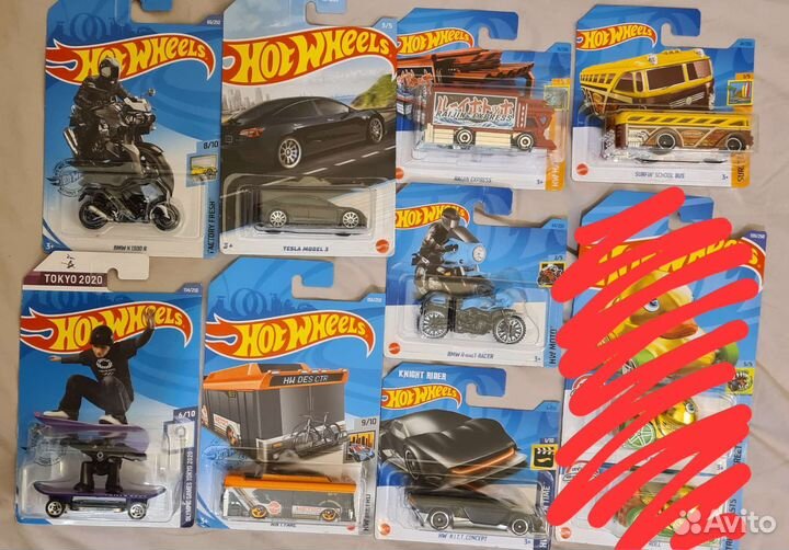 Машинки HotWheels