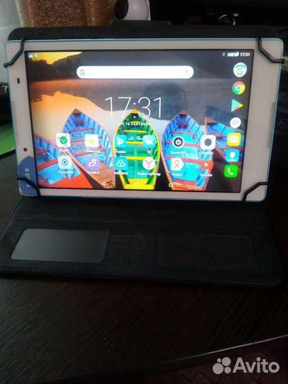 Телефон Lenovo TAB 3.8