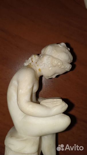 Статуэтка Мальчик с букварем