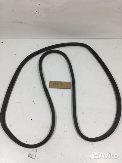 Уплотнитель крышки багажника