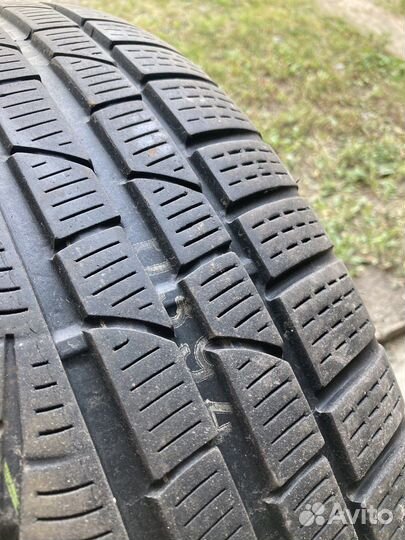 Pirelli Sottozero Winter 240 225/50 R17