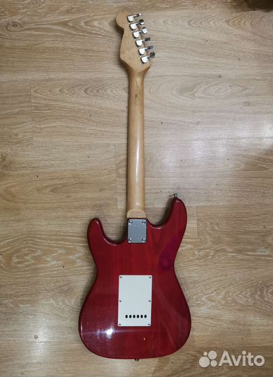 Электрогитара