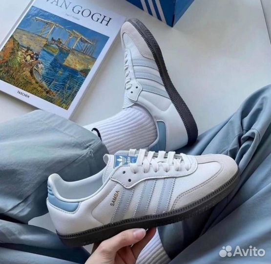 Кроссовки Adidas