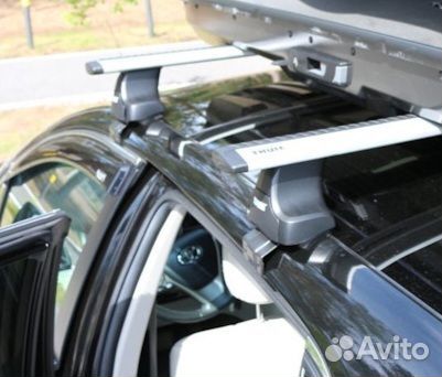 Багажник Thule на Mitsubishi Grandis