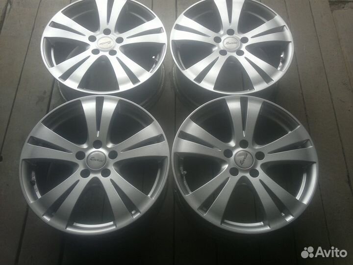 Классное литье Manaray Sport Reverline R18