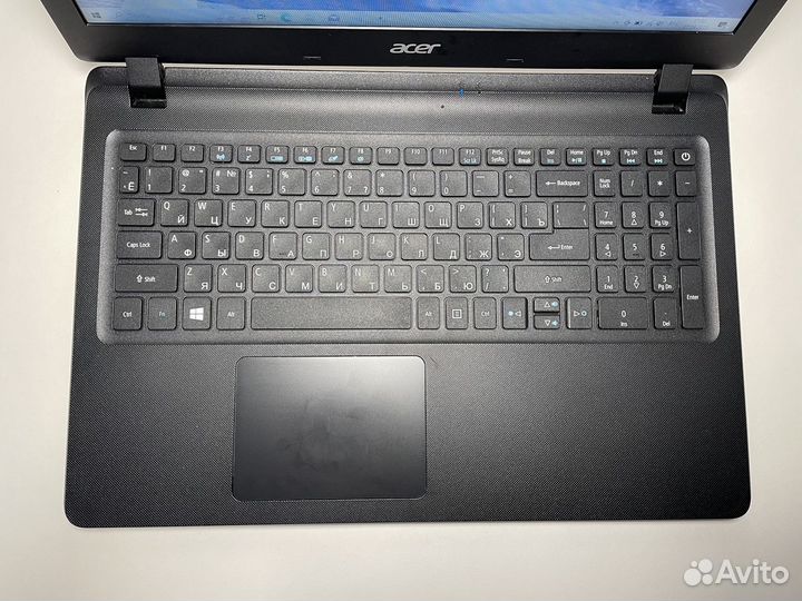 Игровой ноутбук Acer 4gb/4ядра/2видеокарты/SSD