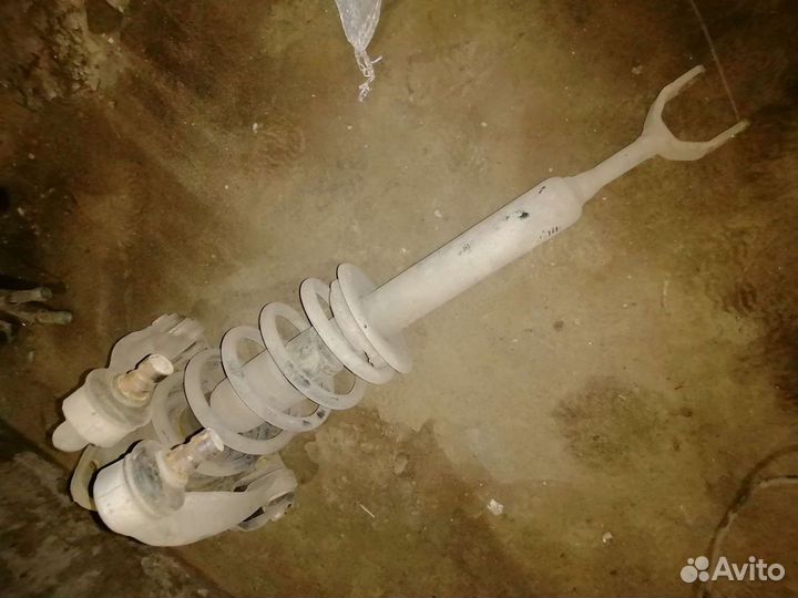 Стойка vw passat b5