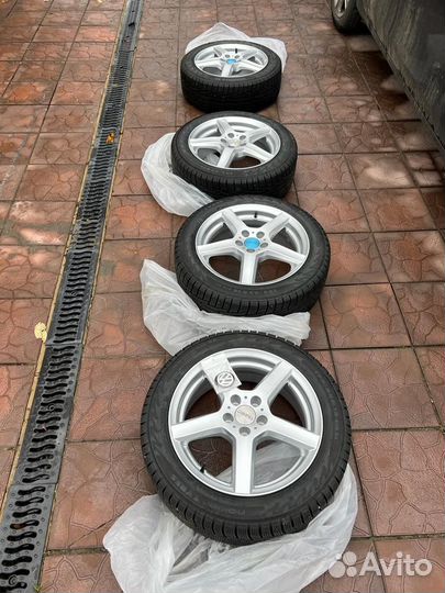 Комплект колес R16 Nokian Nordman RS2 на дисках