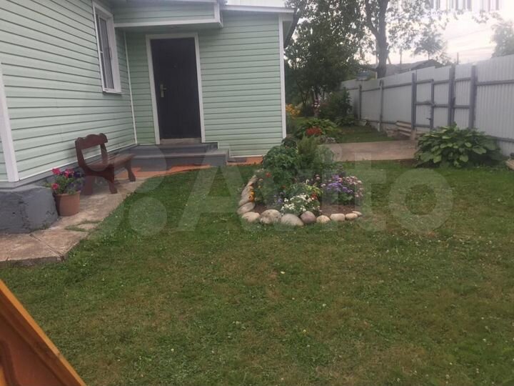 Дом 61,5 м² на участке 4 сот.