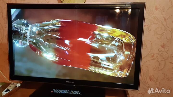Samsung UE37D6100 Smart TV 3D Full HD 200Гц