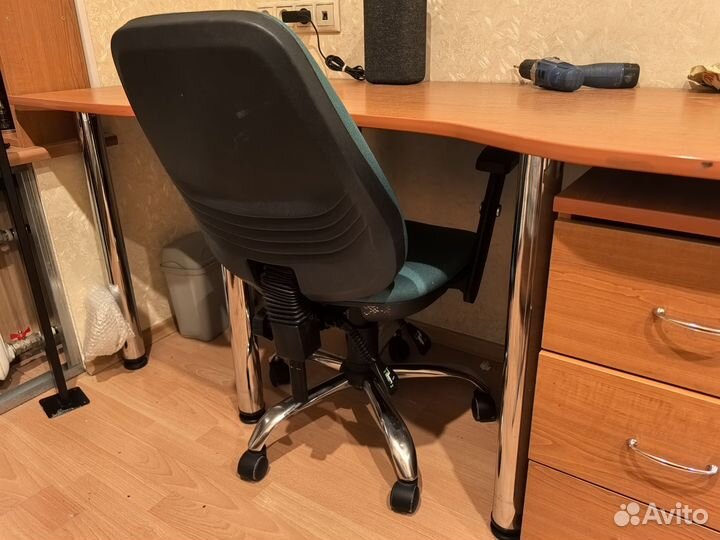 Компьютерное кресло