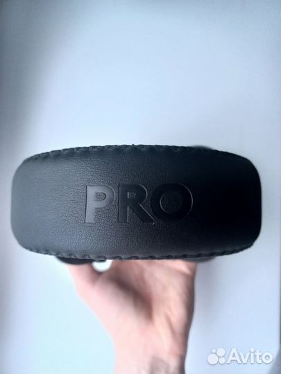 Наушники Logitech G Pro