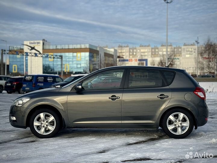 Kia Ceed 1.6 AT, 2011, 100 360 км