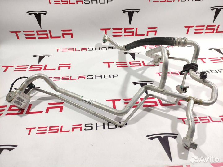 Трубка кондиционера Tesla Model X 2017