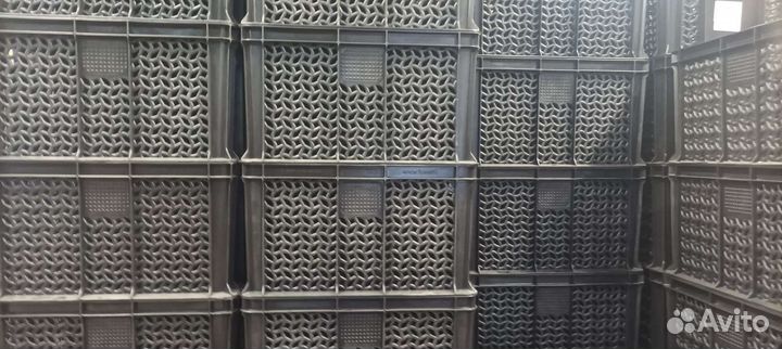 Ящик пластиковый универсальный