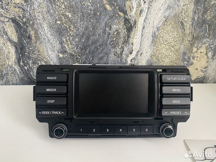 Штатная магнитола на kia rio 4