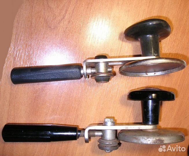 Машинка для закатывания банок