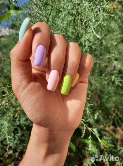 Ищу модель на маникюр/педикюр с покрытием гель лак